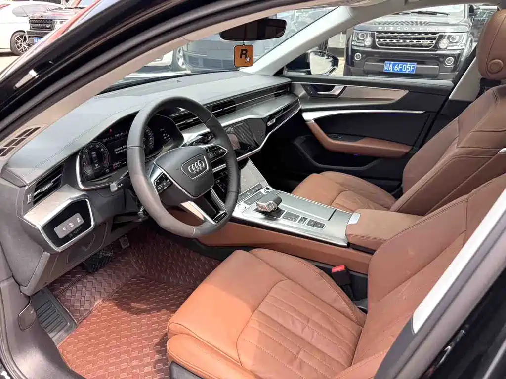 Audi A6L 2020