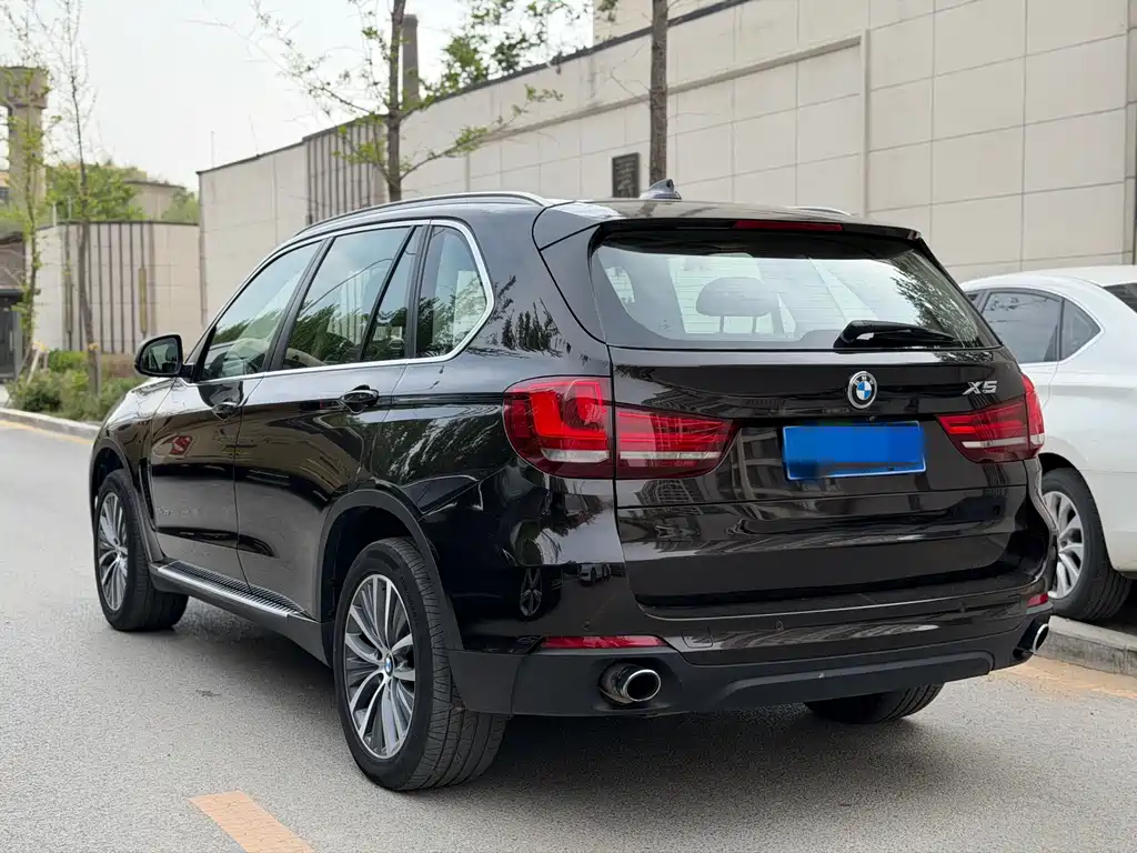 BMW X5 2015 — фото 5