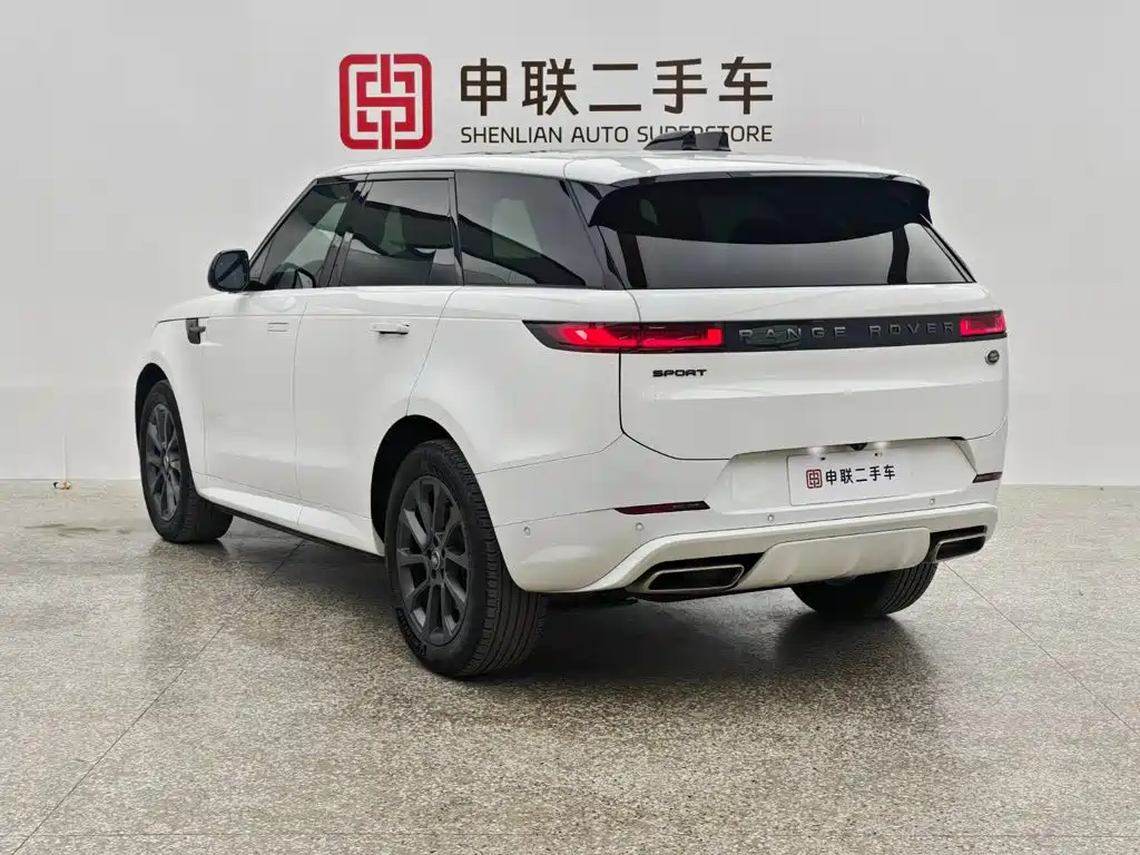 Land Rover Range Rover Sport 2024 — фото 3