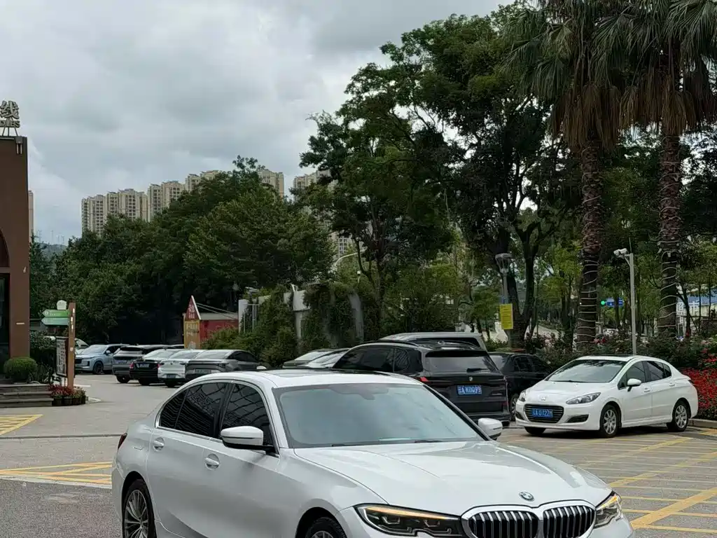 BMW 3 Series 2020