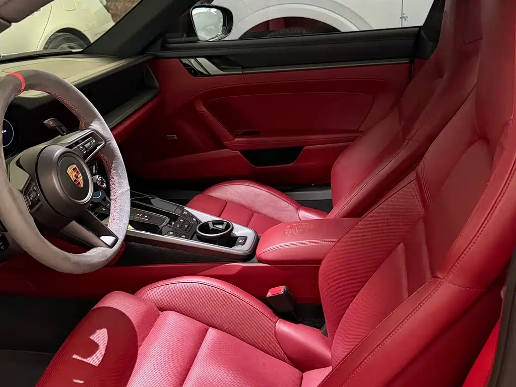 Porsche 911 2020
