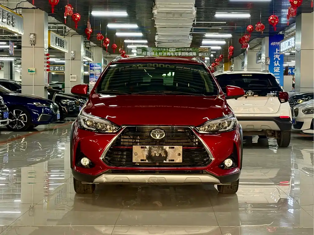 Toyota Yaris L 2023