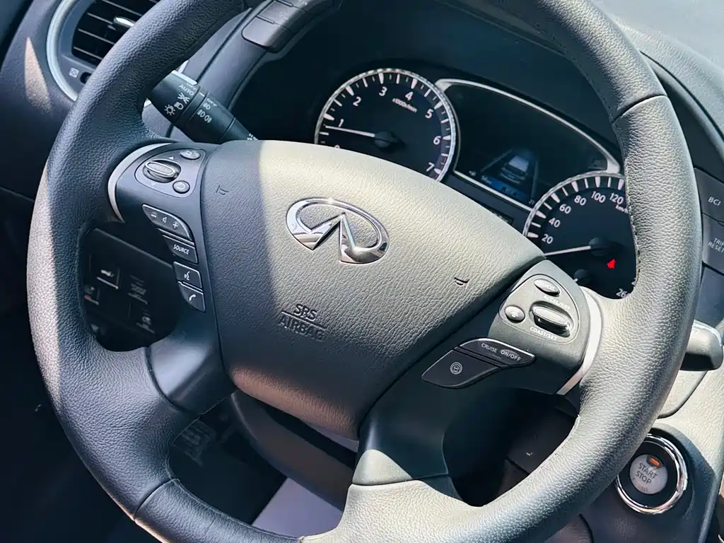 Infiniti JX 2014 — фото 19
