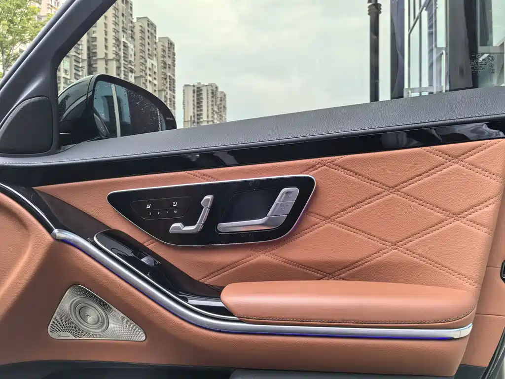 Mercedes-Benz Maybach S-Class 2023 — фото 20