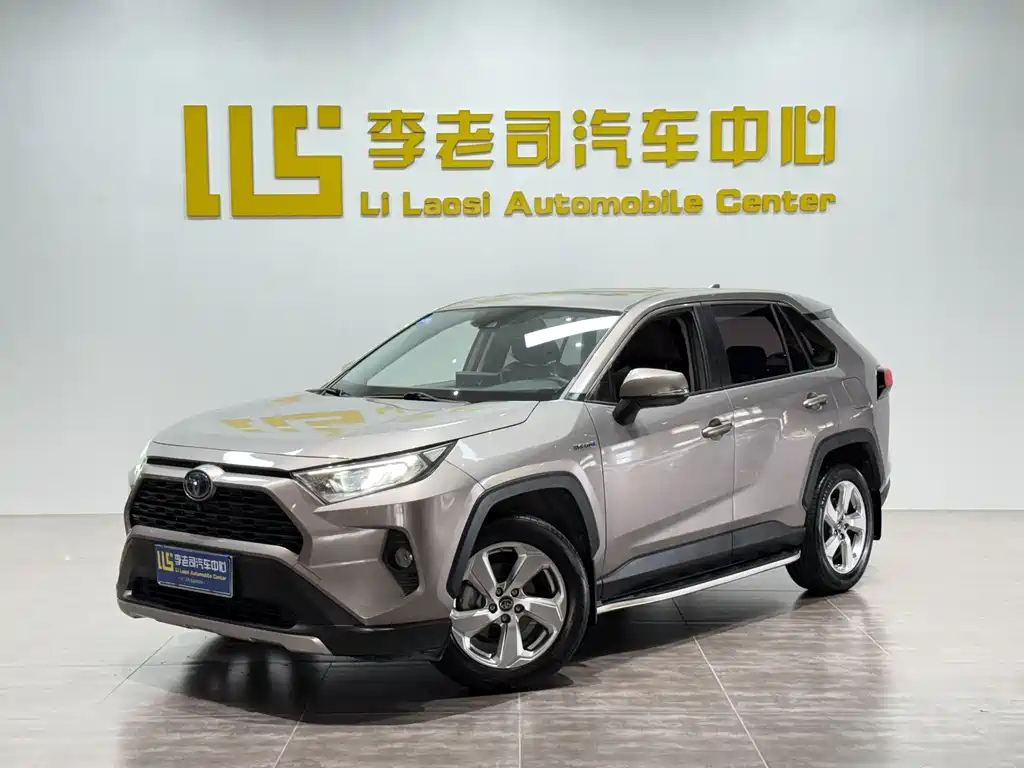 Toyota RAV4 2021
