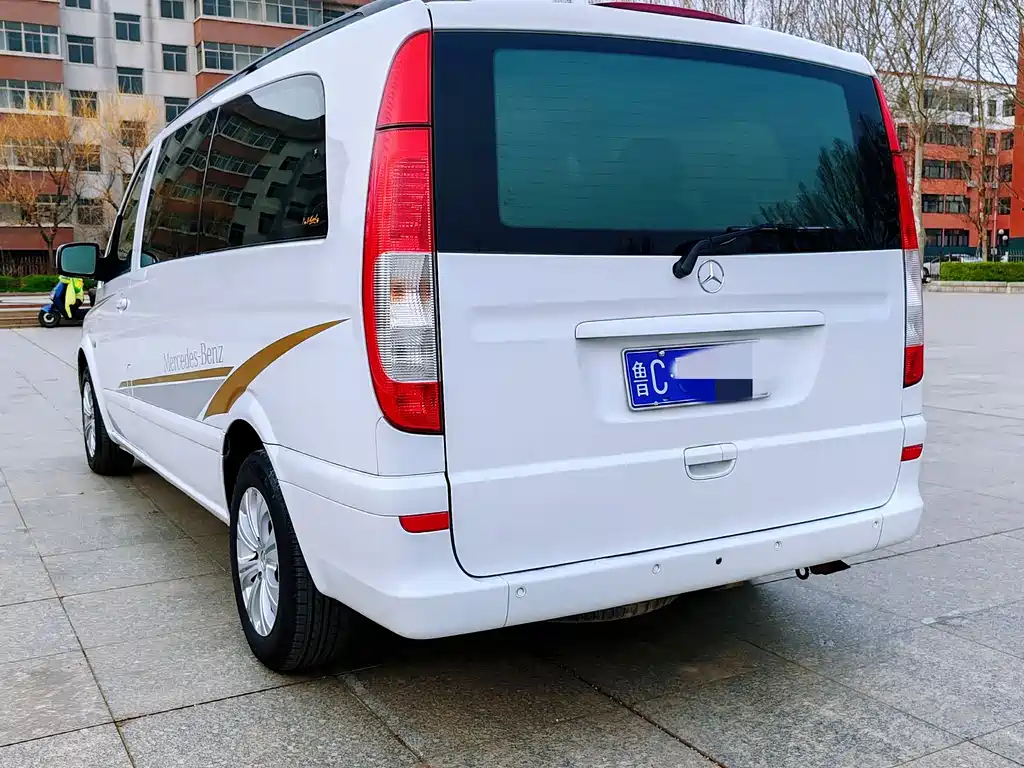 Mercedes-Benz Vito 2013 — фото 12