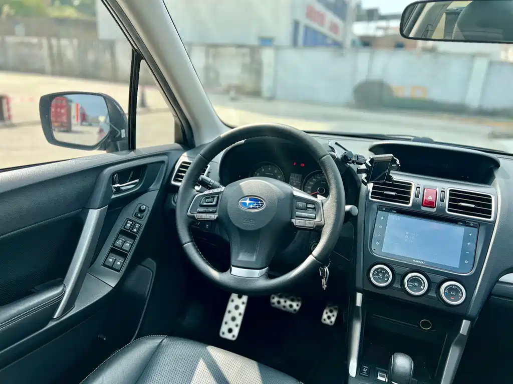 Subaru Forester 2016 — фото 13