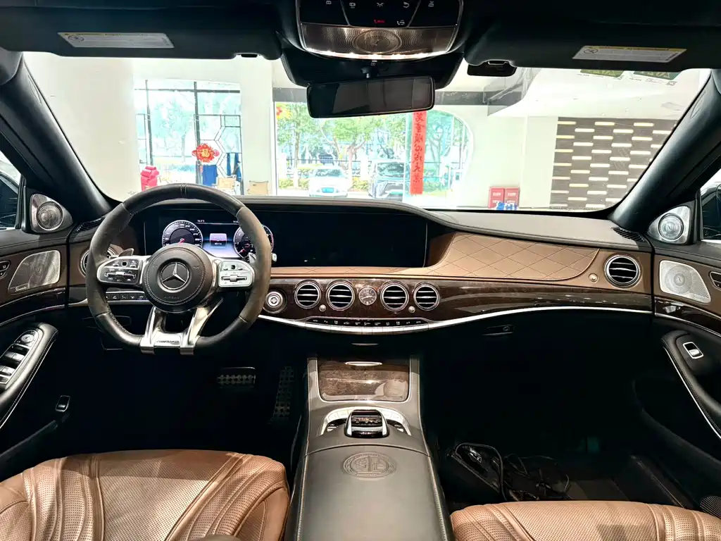 Mercedes-Benz S-Class AMG 2018 — фото 6