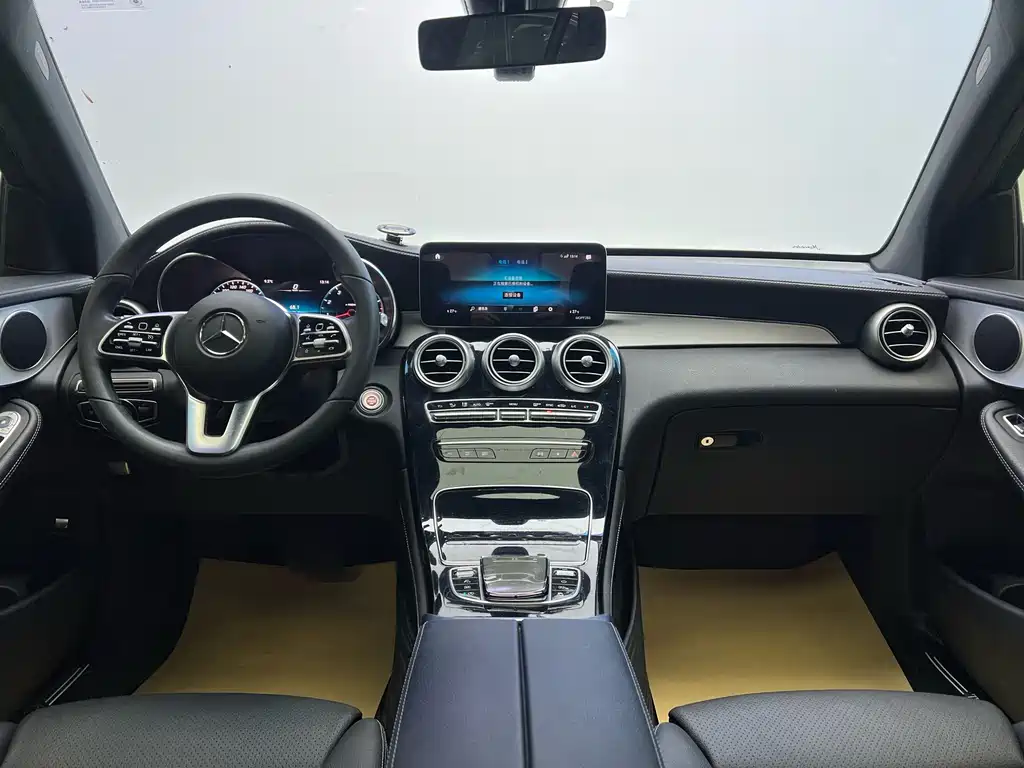 Mercedes-Benz GLC 2021 — фото 14