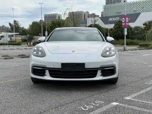 Porsche Panamera 2017