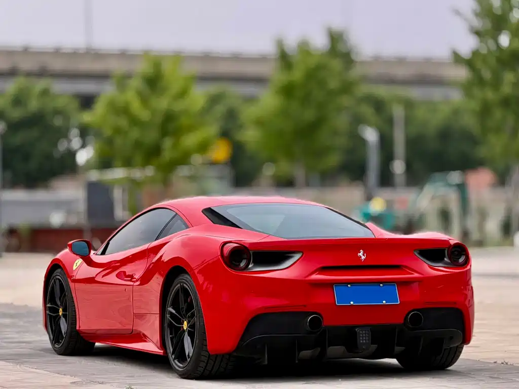 Ferrari 488 2015 — фото 12