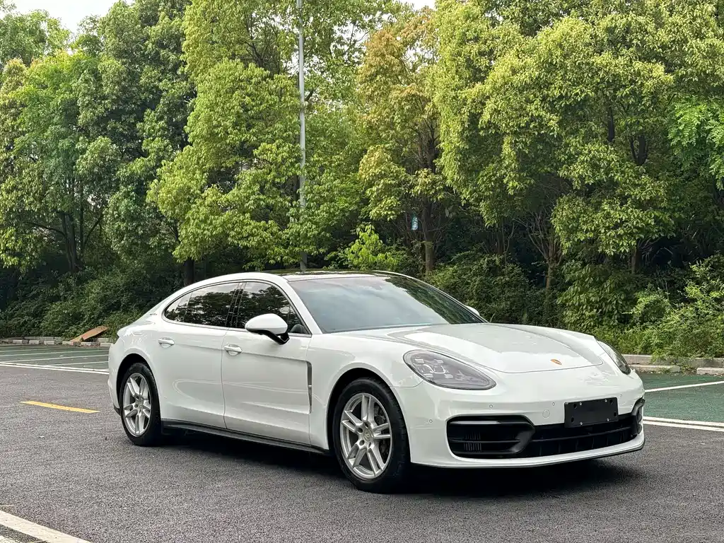 Porsche Panamera 2024 — фото 3