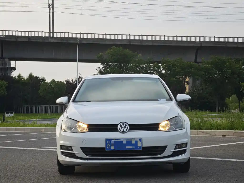 Volkswagen Golf 2014
