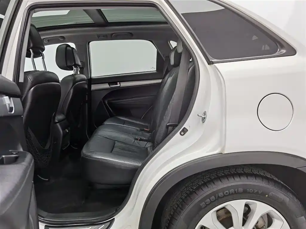 Kia Sorento 2014 — фото 15