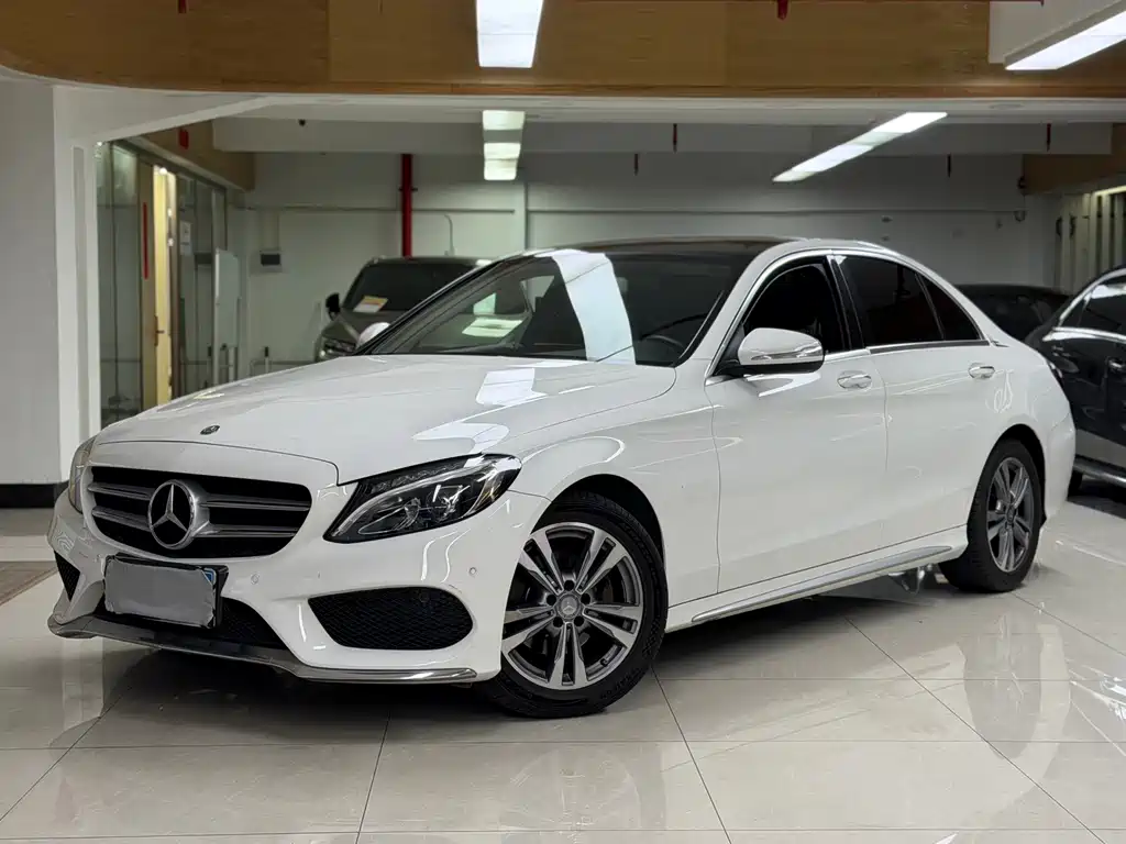 Mercedes-Benz C-Class 2017 — фото 1