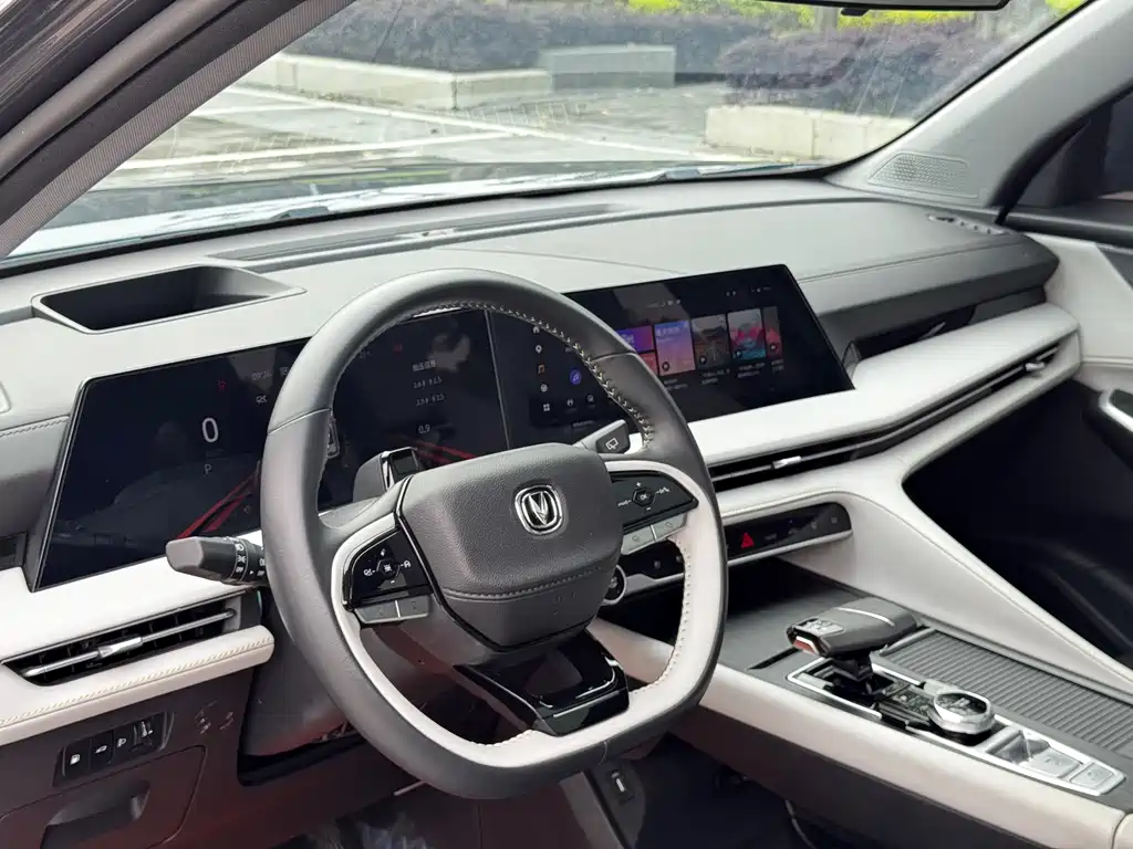 Changan CS75 PLUS 2023 — фото 11