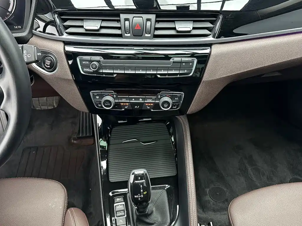 BMW X1 2022 — фото 14