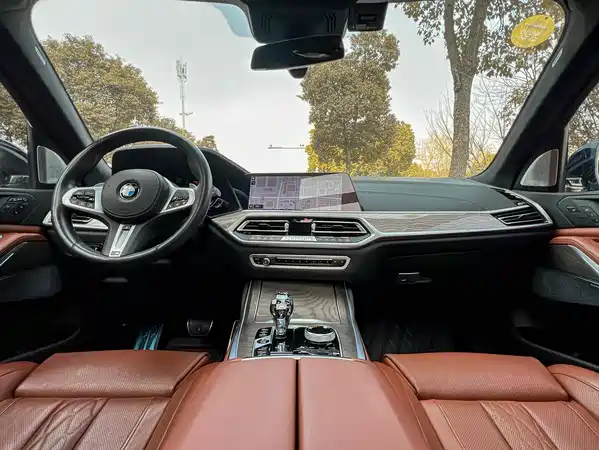 BMW X7 2020