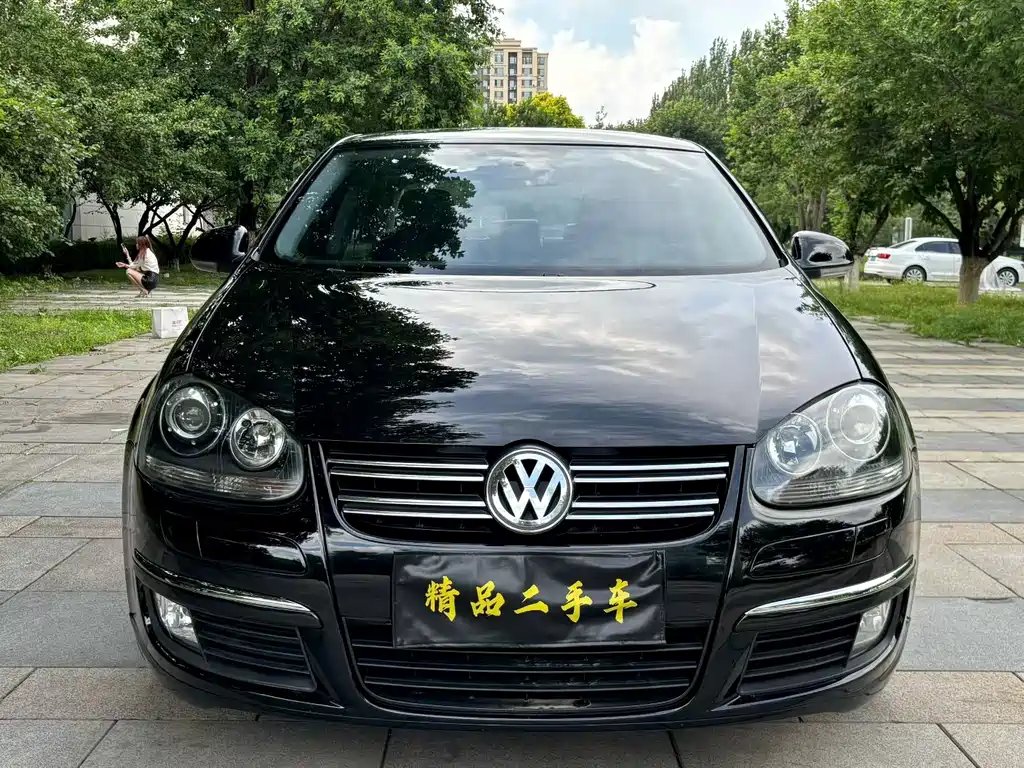 Volkswagen Sagitar 2011