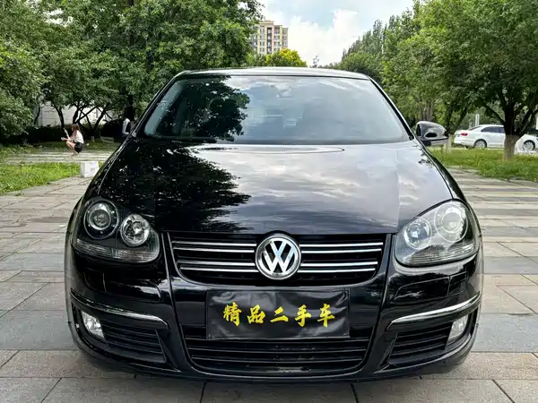 Volkswagen Sagitar 2011