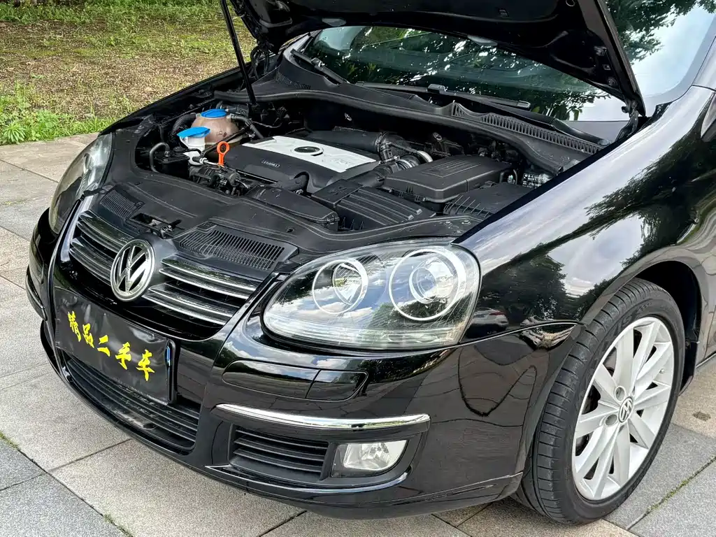 Volkswagen Sagitar 2011