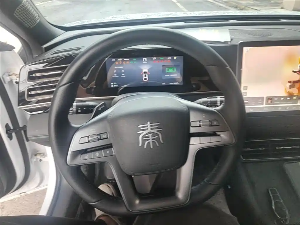 BYD Qin L 2025 — фото 11