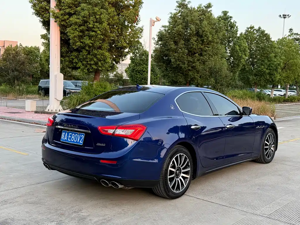 Maserati Ghibli 2015 — фото 8