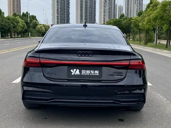 Audi A7L 2024