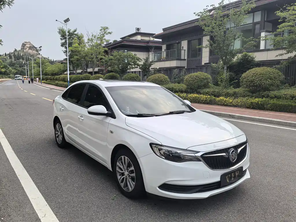 Buick Excelle 2019 — фото 3
