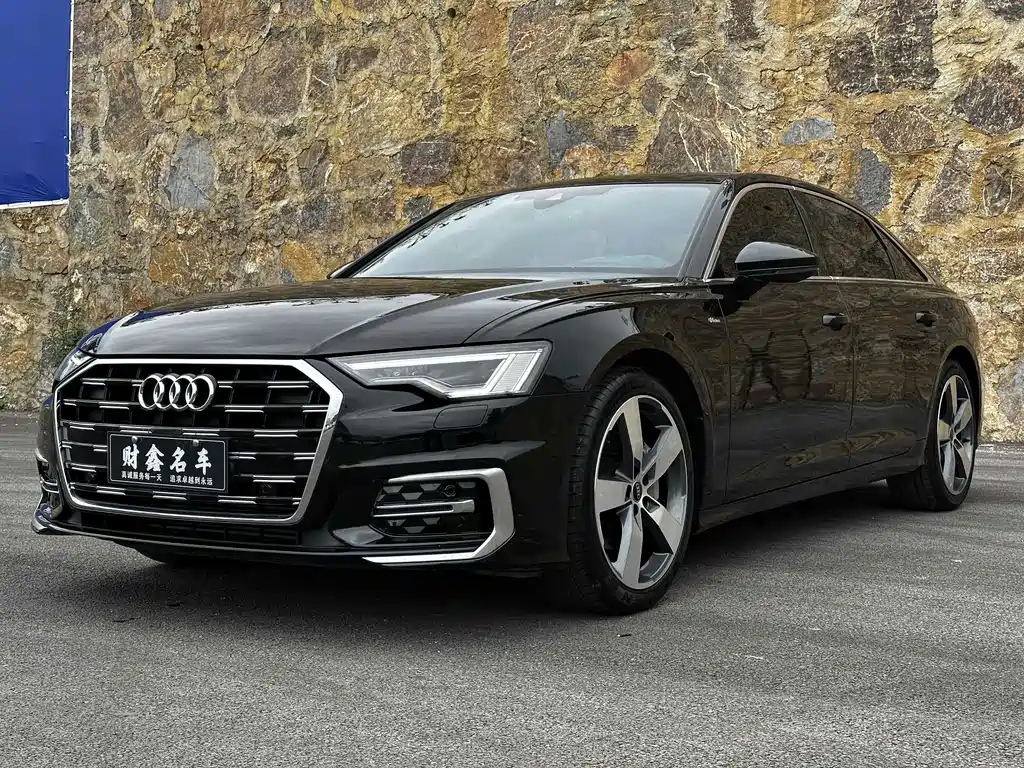 Audi A6L 2023 — фото 1