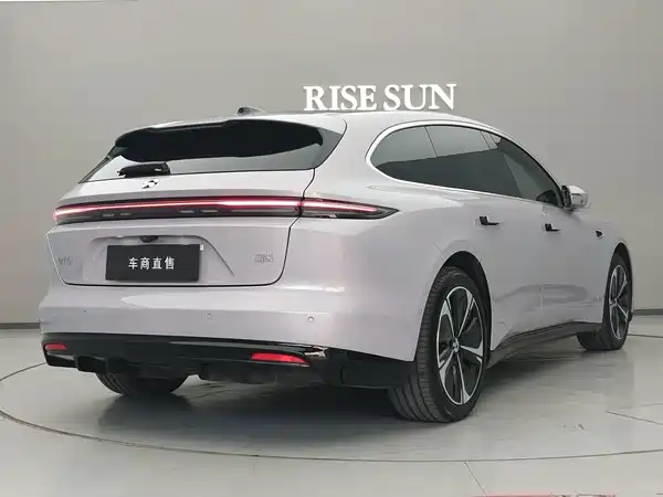 NIO ET5T 2025
