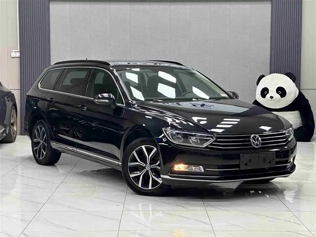 Volkswagen Viloran 2018 — фото 3