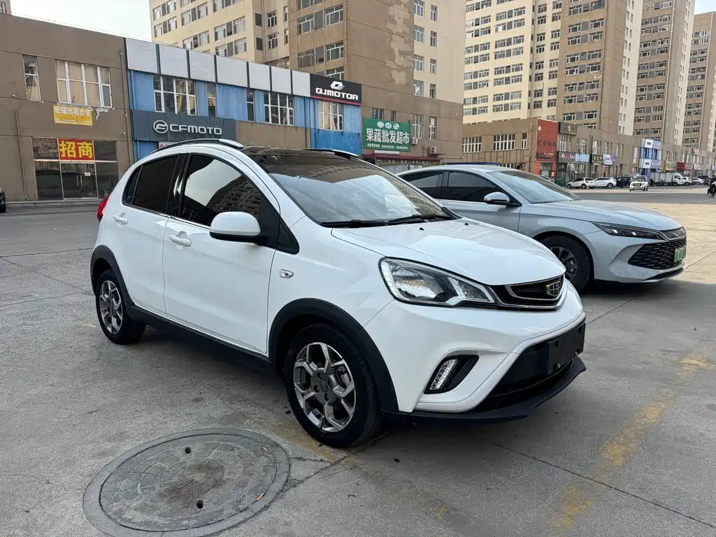 Geely Vision X1 2018 — фото 3