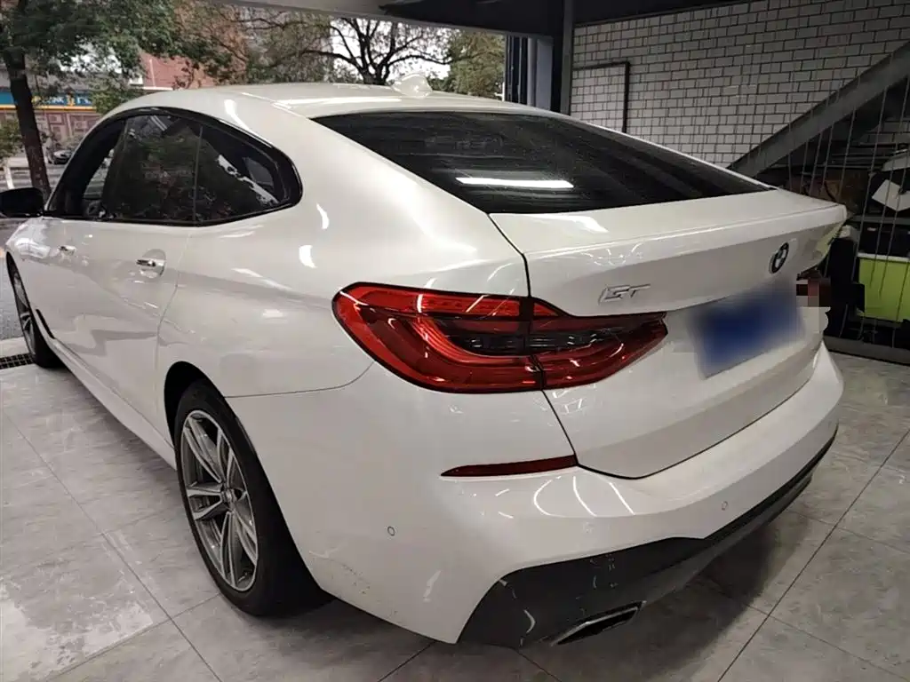 BMW 6 Series GT 2018 — фото 5