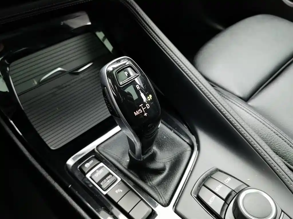 BMW X2 2019 — фото 13