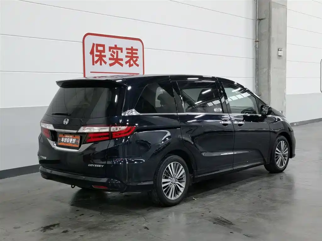 Honda Odyssey 2019 — фото 2
