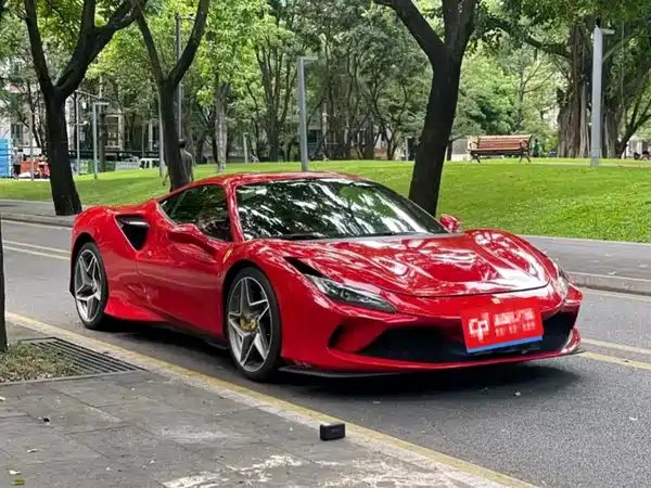 Ferrari F8 2019