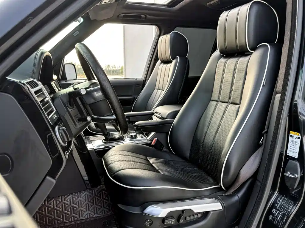 Land Rover Range Rover 2010 — фото 13