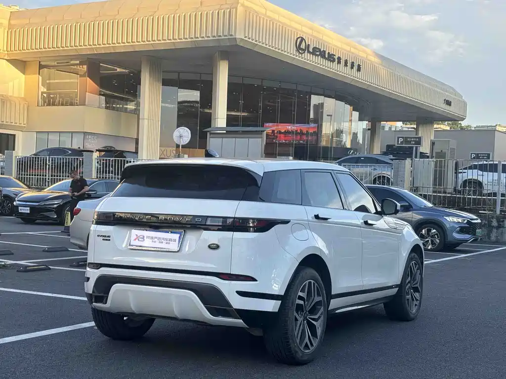 Land Rover Evoque 2020