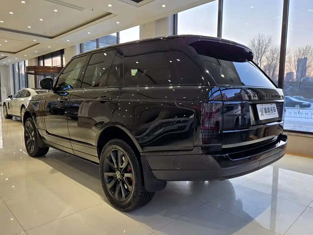 Land Rover Range Rover 2018 — фото 6