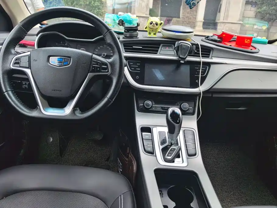 Geely Emgrand GL 2018 — фото 12