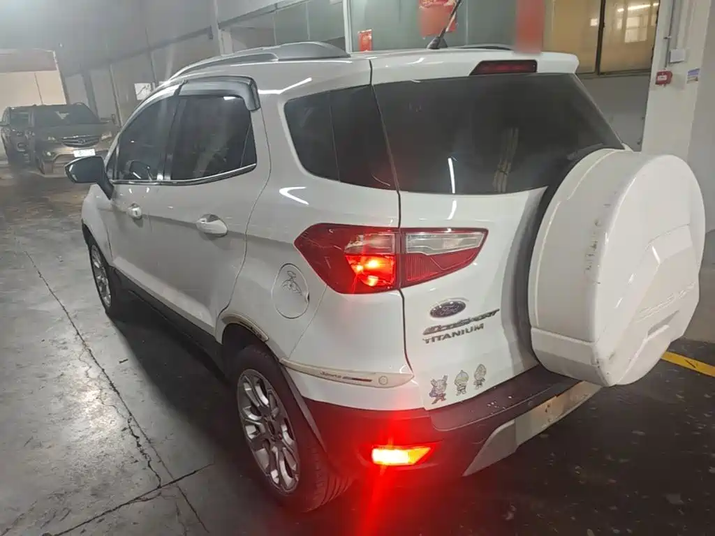 Ford EcoSport 2018 — фото 5
