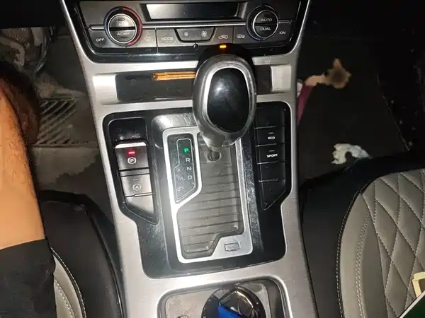 Geely Emgrand GS 2019