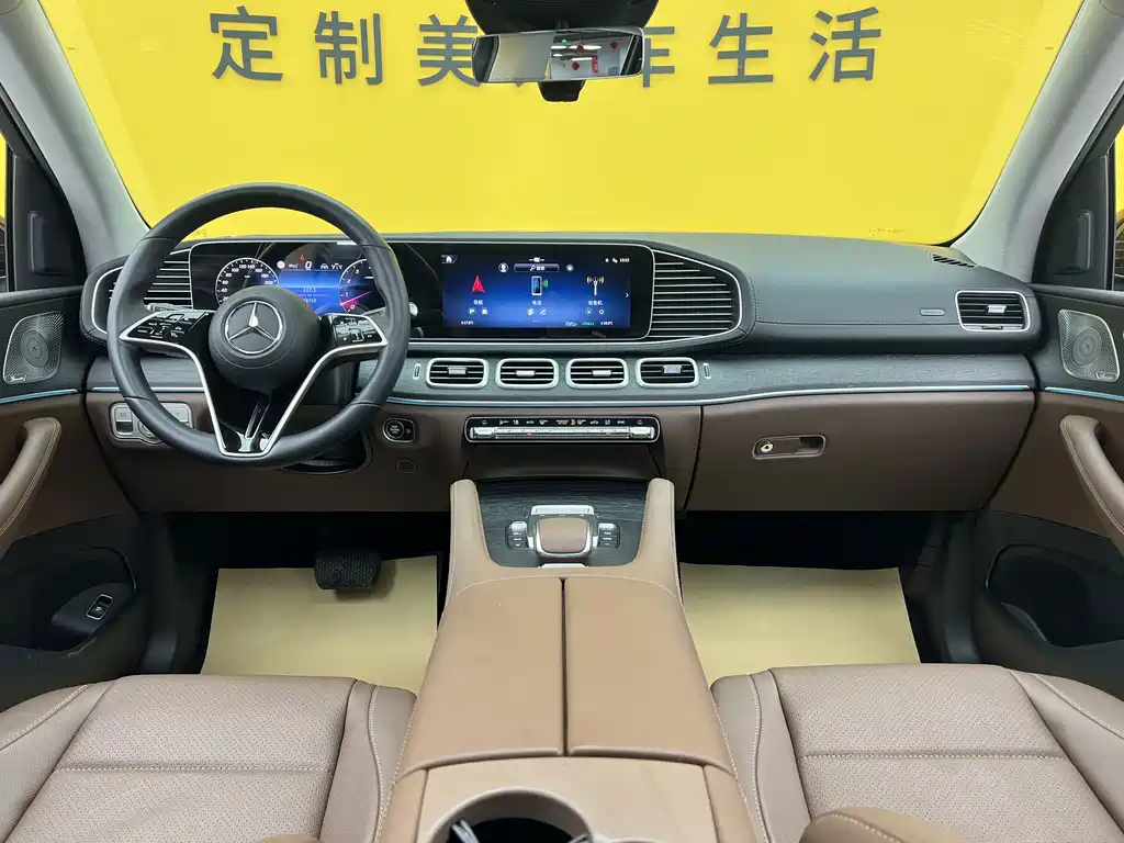 Mercedes-Benz GLE 2025 — фото 12