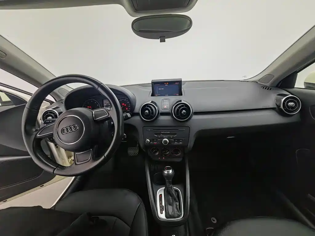 Audi A1 2013