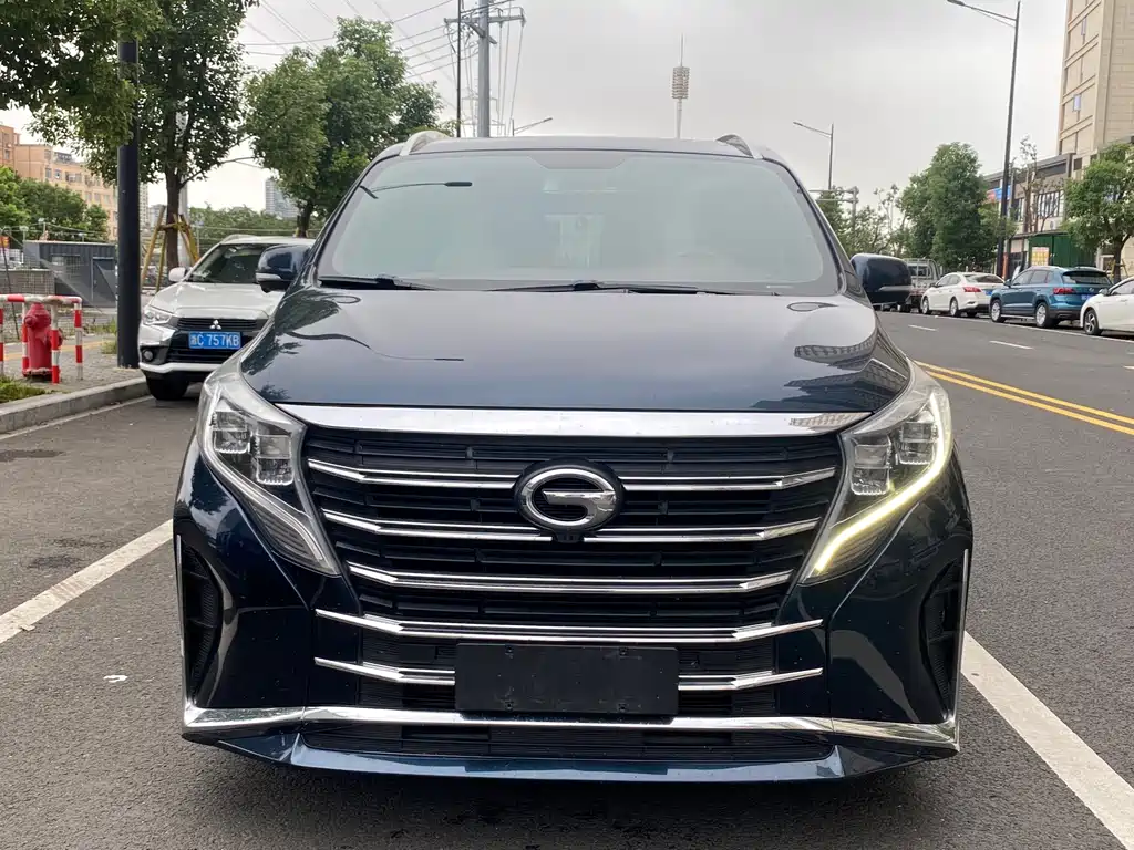 GAC Trumpchi M8 2022 — фото 2