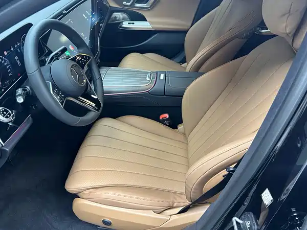 Mercedes-Benz E-Class 2025