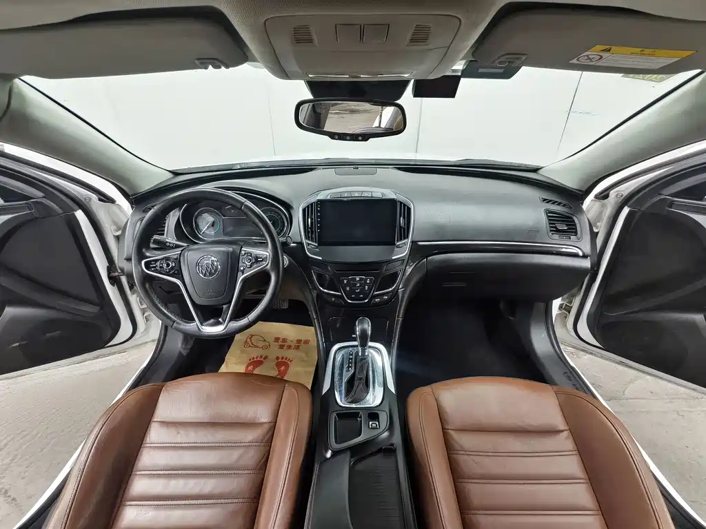 Buick Regal 2015 — фото 9