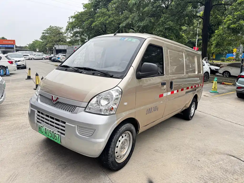 Wuling Rongguang EV 2020 — фото 1
