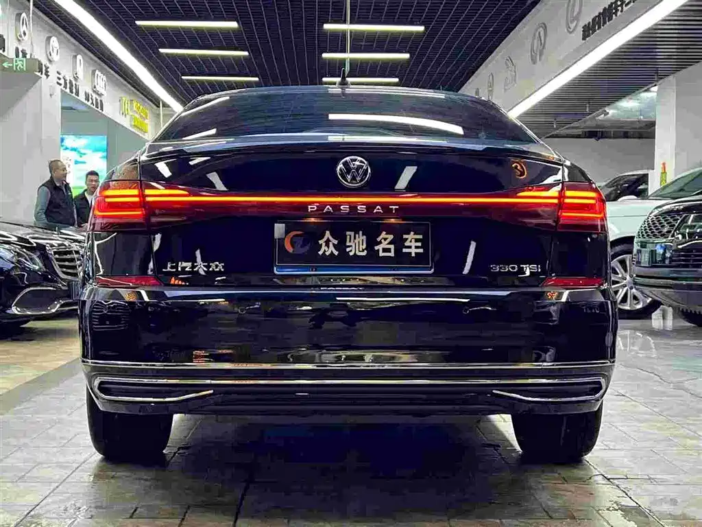 Volkswagen Passat 2024 — фото 7